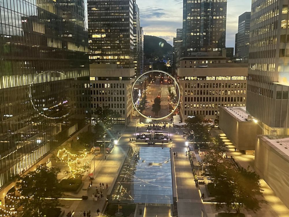 The ring glows at night in the city of Montreal